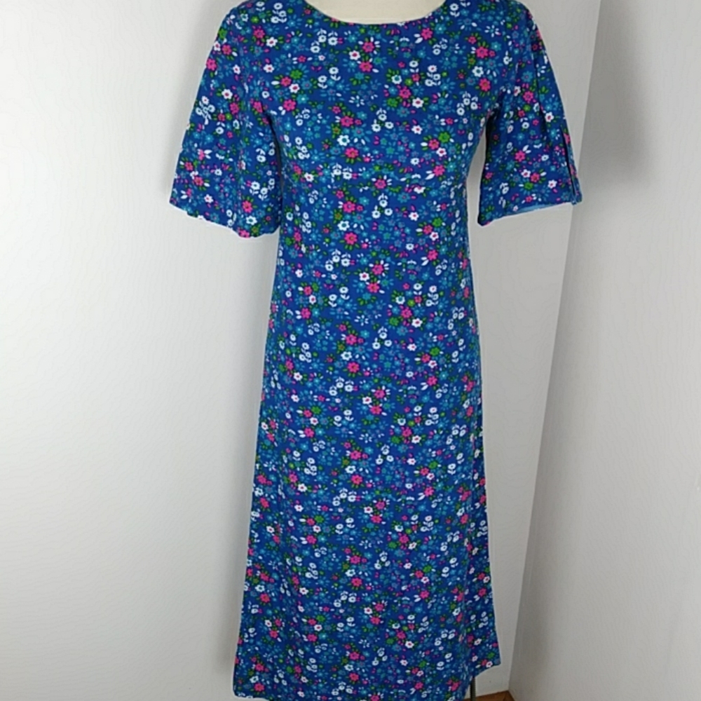 Vintage floral hippie maxi dress with bell sleeves